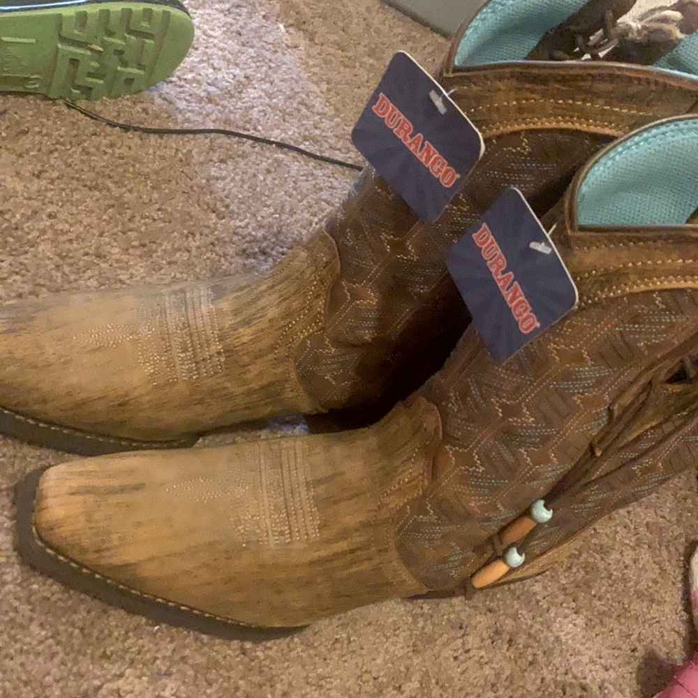 Never worn Durango boots originally 115$!